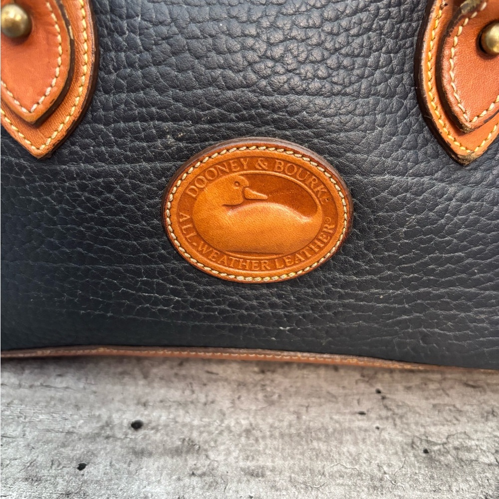 VINTAGE Dooney & Bourke All Weather Leather Handle Bag Black Brown With FLAWS - Picture 3 of 13